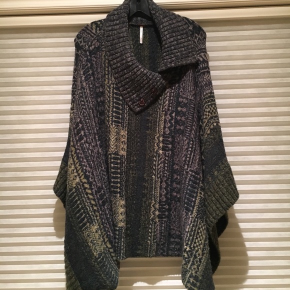 Free People Sweaters - free people poncho/shrug
